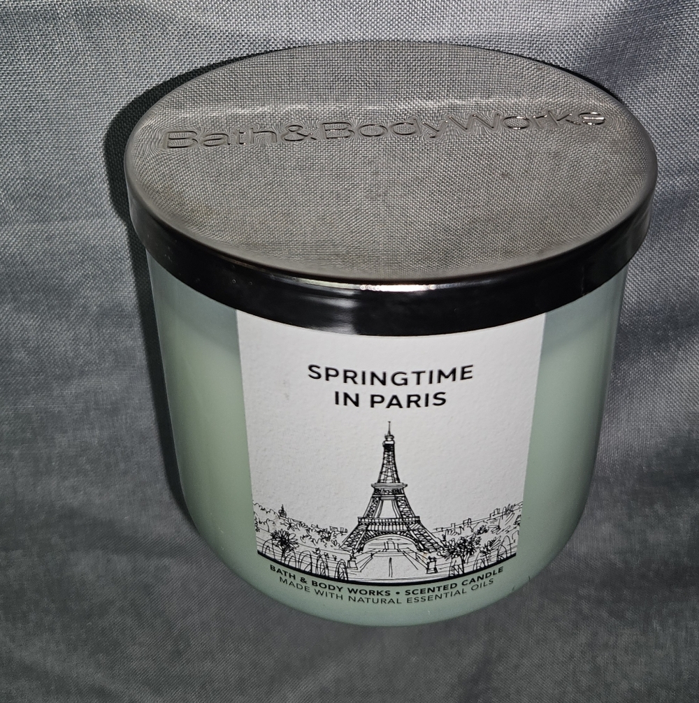 Bath & Body Works Springtime In Paris 3Wick Candle with Silver Lid